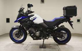 SUZUKI DL650 ( V-Strom 650 ) XTA 2025 C733M
