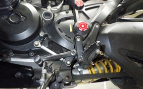 DUCATI DIAVEL 2014