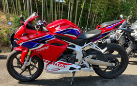 HONDA CBR250RR MC51