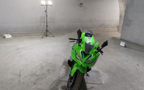 KAWASAKI  NINJA ZX-4RR ZX400P