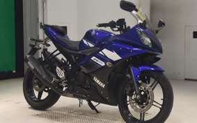 YAMAHA YZF-R15 2012