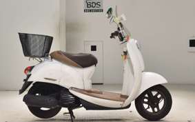 HONDA CREA SCOOPY