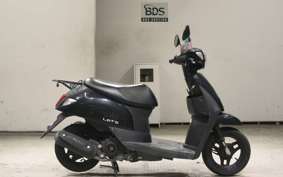 SUZUKI ﾚｯﾂ CA4AA
