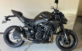 KAWASAKI Z900 2025 ZR900S