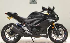 YAMAHA YZF-R25 A 2023 RG43J