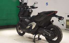 HONDA X-ADV 750 2023 RH21