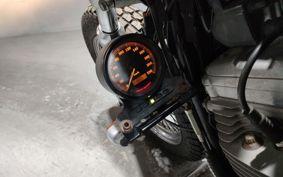 HARLEY XL883 2001 CAM
