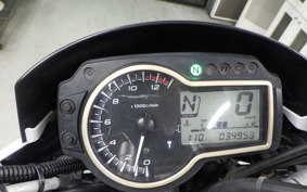 SUZUKI GSR750 2011