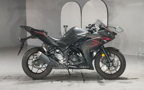 YAMAHA YZF-R25 RG10J