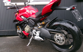 DUCATI  DUCATI  STREET  FIGHTER V4S 2020 FA00