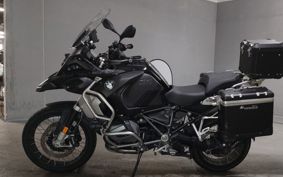 BMW R1250GS ADVENTURE 2023 0M11