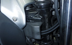 SUZUKI GSR250