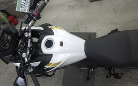 SUZUKI Vｽﾄﾛｰﾑ650XTA 2023 C733M