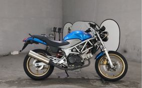 HONDA VTR 250 MC33