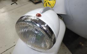 VESPA 125 2024