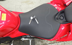 DUCATI STREETFIGHTER V4 S 2025