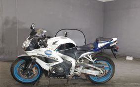 HONDA CBR600RR PC40