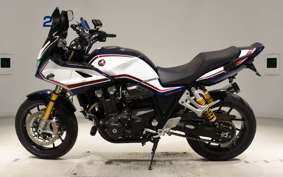 HONDA CB1300SB SUPER BOLDOR SP 2023 SC54