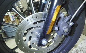 HARLEY XL883N 2009