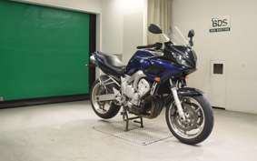 YAMAHA FZS600 FAZER 2005