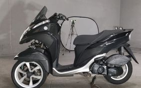 YAMAHA TRICITY 125 SE82J