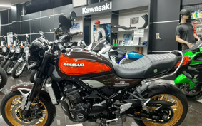 KAWASAKI Z900RS 2023 ZR900C