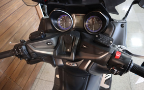 YAMAHA T-MAX 560 A TECHMAX 2021 SJ19J