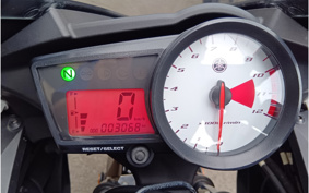 YAMAHA YZF-R125 RE06