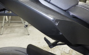 HONDA CB650R 2023 RH03