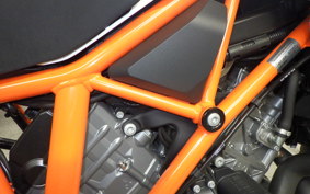KTM 1290 SUPER DUKE R 2021