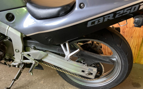 HONDA CBR250R MC19
