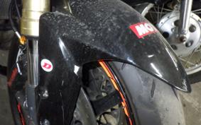 SUZUKI GSX-R750 2011