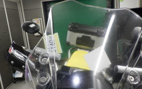 SUZUKI Vｽﾄﾛｰﾑ1000XTA 2019 VU51A