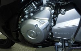 SUZUKI GSR250F