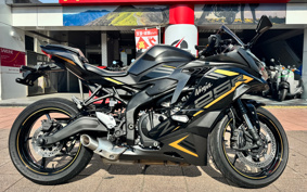 KAWASAKI NINJA ZX-25R ZX250E