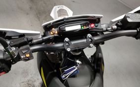 OTHER HUSQUARNA 701 SUPERMOTO 2024 USV