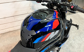 BMW M1000R 2023 0E81