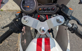 SUZUKI GYAGU LA41A