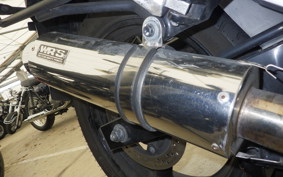 SUZUKI GSR250