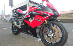 SUZUKI GSX-R1000 2005 B6121