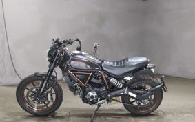 DUCATI  DUCATI  SCRAMBLER  IN DEPENDENTO K102JA