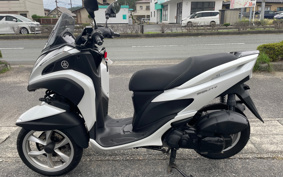 YAMAHA TRICITY 125 SE82J