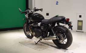 TRIUMPH STREET TWIN 2016