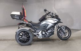 HONDA NC750X DCT TRIKE  RC72