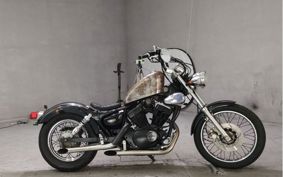 YAMAHA VIRAGO 250 3DM