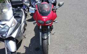 YAMAHA FZ400 1997 4YR