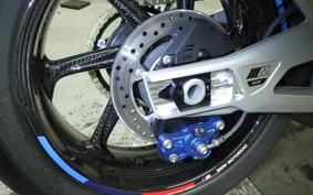 BMW M1000RRMコンペディショ 2025