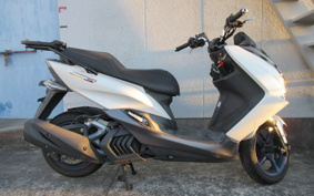 YAMAHA MAJESTYS SG52J