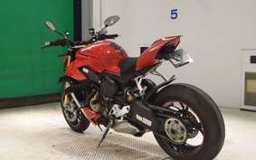 DUCATI STREETFIGHTER V4 S 2021