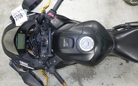 YAMAHA YZF-R25 2019 RG43J